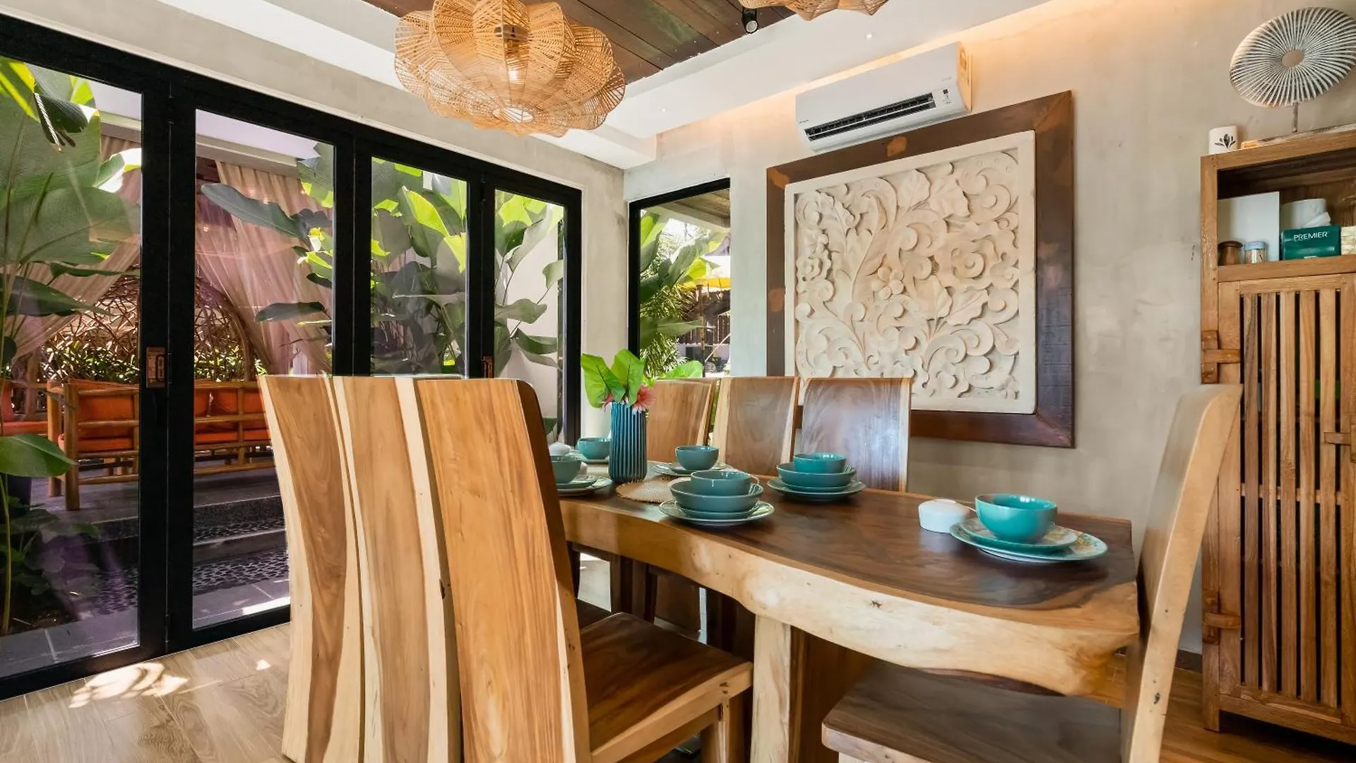 The Kembali Luxury Villa - Melaka 5 Bedroom 0*, Malacca